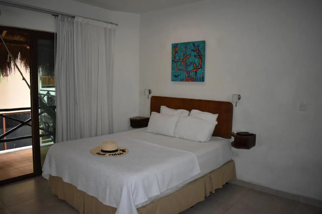 Hotel Kinkaa Playa Del Carmen 4*,  Mexico