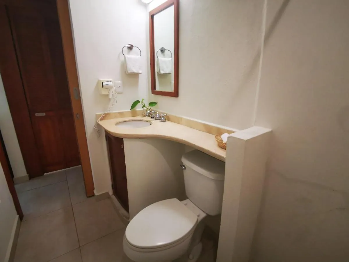 Hotel Kinkaa Playa Del Carmen