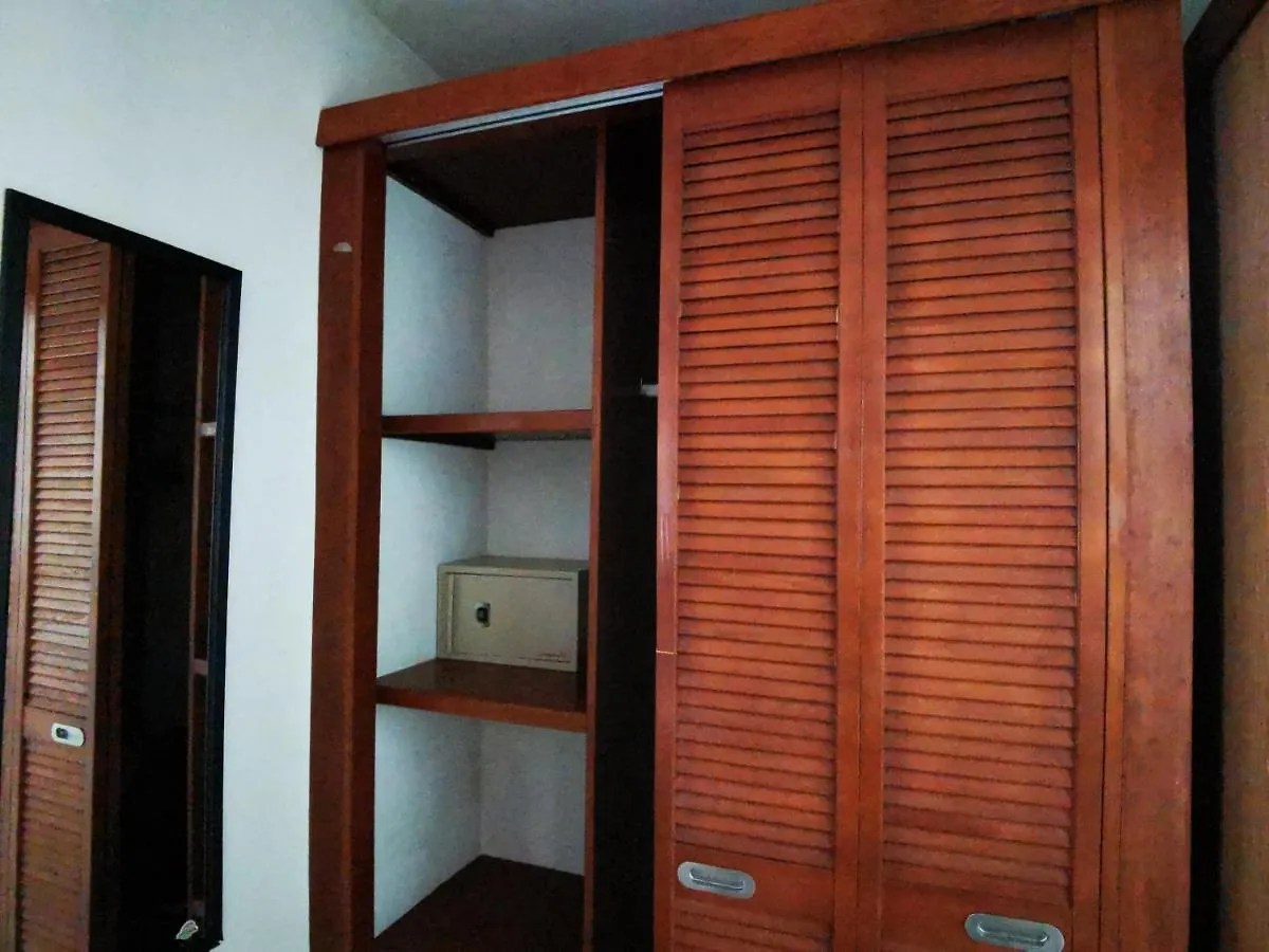 Hotel Kinkaa Playa Del Carmen