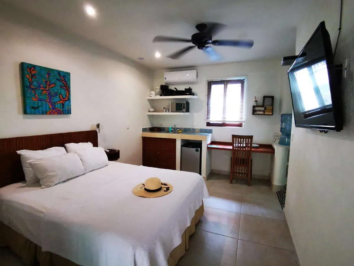 Hotel Kinkaa Playa Del Carmen
