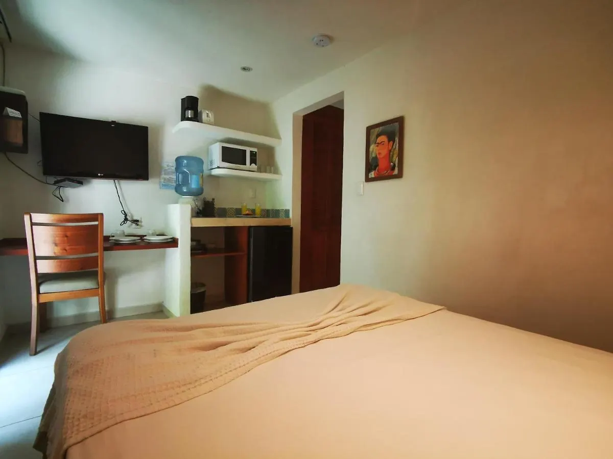 Hotel Kinkaa Playa Del Carmen 4*,